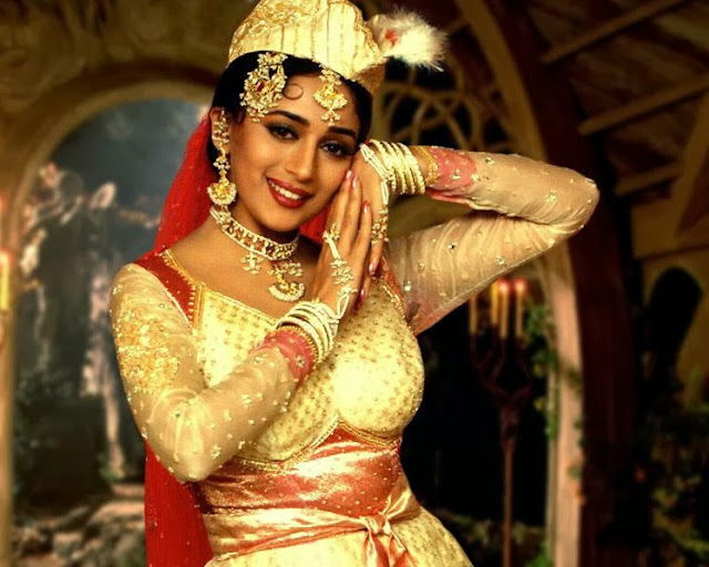 Madhuri Dixit Wallpapers Free Download