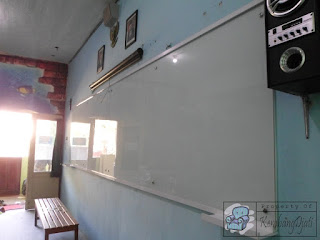 Papan Tulis Kaca Glassboard Untuk Sekolah Modern Kekinian - Furniture Semarang