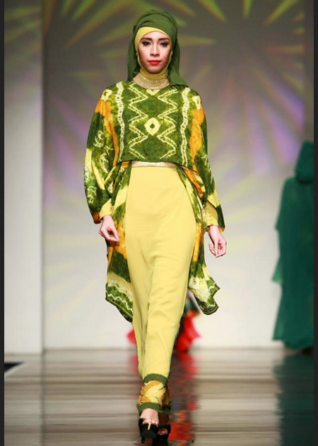 Indahnya Model  Baju  Kerja  Batik Sasirangan  khas Banjarmasin 
