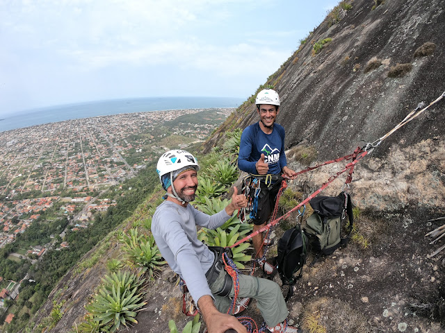 Via Paredão Rosângela Gelly - Pedra de Itaocaia