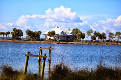 Pensacola Florida 32507 Waterfront home 