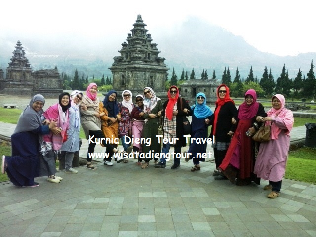 wisata di komplek candi Dieng