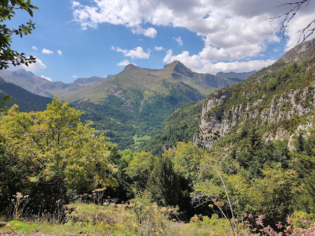 Subida al Ibón de Bernatuara desde el Valle de Bujaruelo