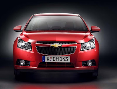 2011-Chevrolet-Cruze-Front-View-Red-Color