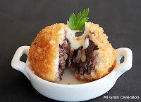  Arancini "Bolitas de arroz rellenas de morcilla y manzana"