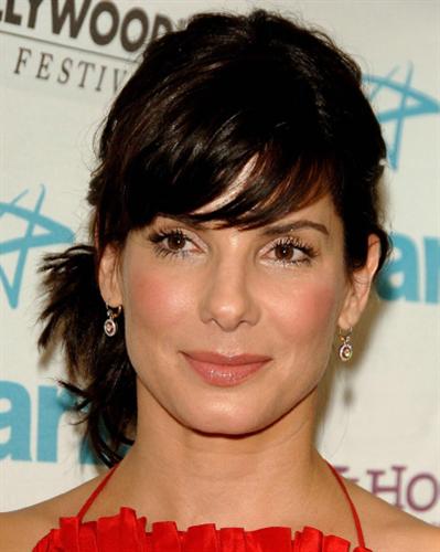 Sandra Bullock  Hairstyles Photos FSwaF