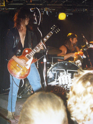 TT Quick at The Playpen Lounge Route 35 North Sayreville, New Jersey... Halloween October 31, 1990 during the recording of the "Thrown Together Live" album. Fuckin' awesome!!