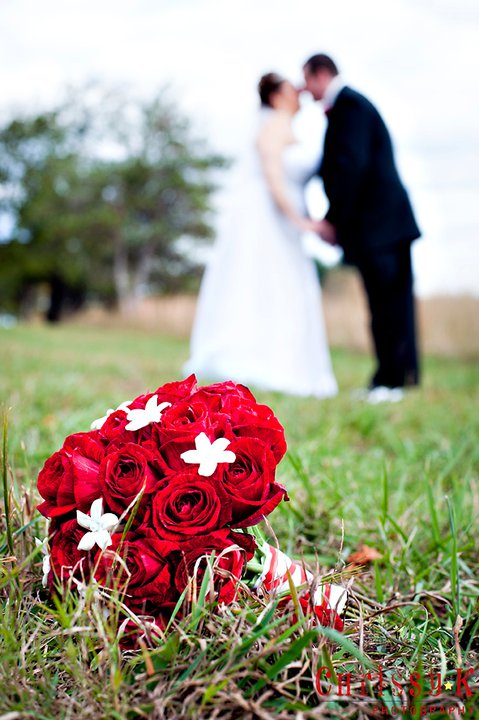 Melissa chose a color pallete of red white and black which was so much fun