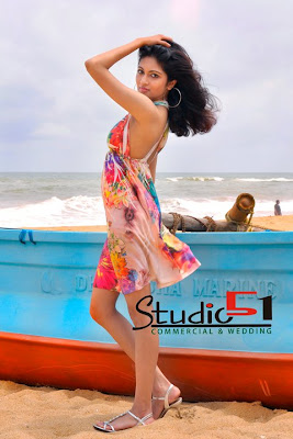 Shashi Fernando top finalist at the Derana Veet Miss Sri Lanka 2010photo