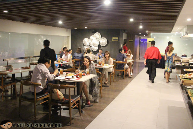 Yanagi Japanese Restaurant Interior