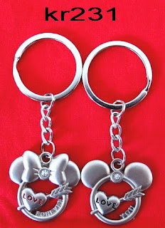 gantungan-kunci-couple-kepala-mickey