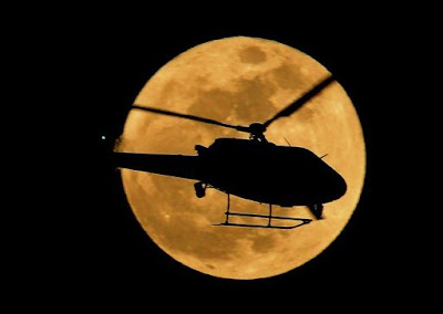 helicoptero en la superluna