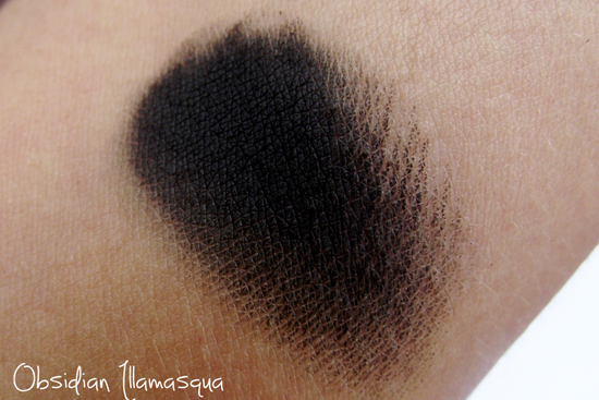 Swatche Obsidian Illamasqua