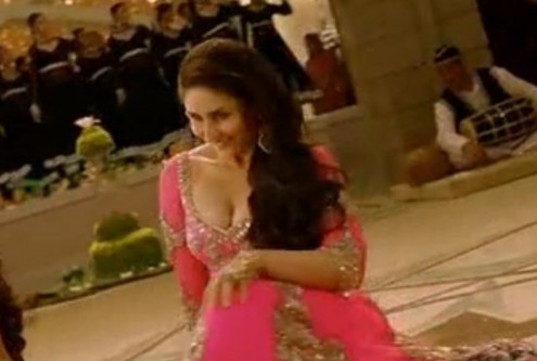 kareena kapoor mujra