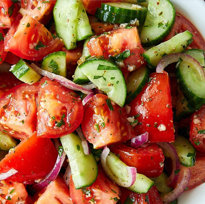 RUSTIC CUCUMBER AND TOMATO SALAD #healthy #appetizers