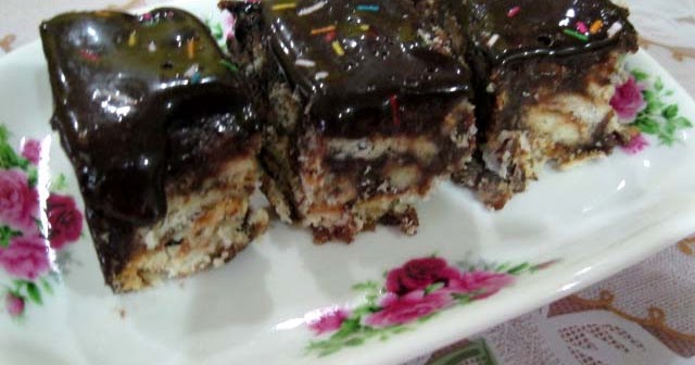 Dari Dapur Ummi: Kek Batik Cream Crackers