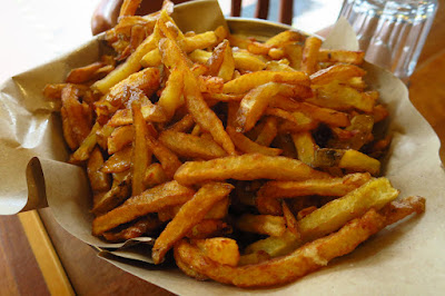 Braseiro, fries