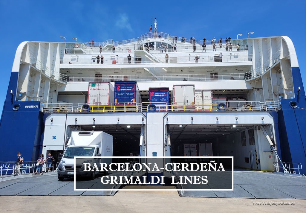 Viajar en el ferry Barcelona Cerdeña con Grimaldi lines