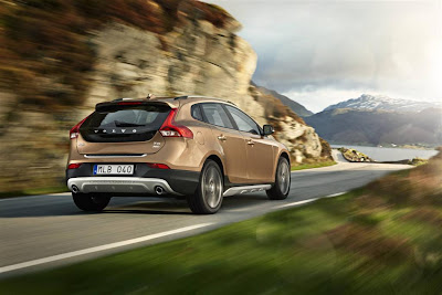 2013 Volvo V40 Cross Country