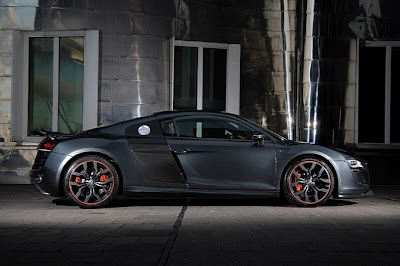 Shown Audi R8 Racing Edition 2012