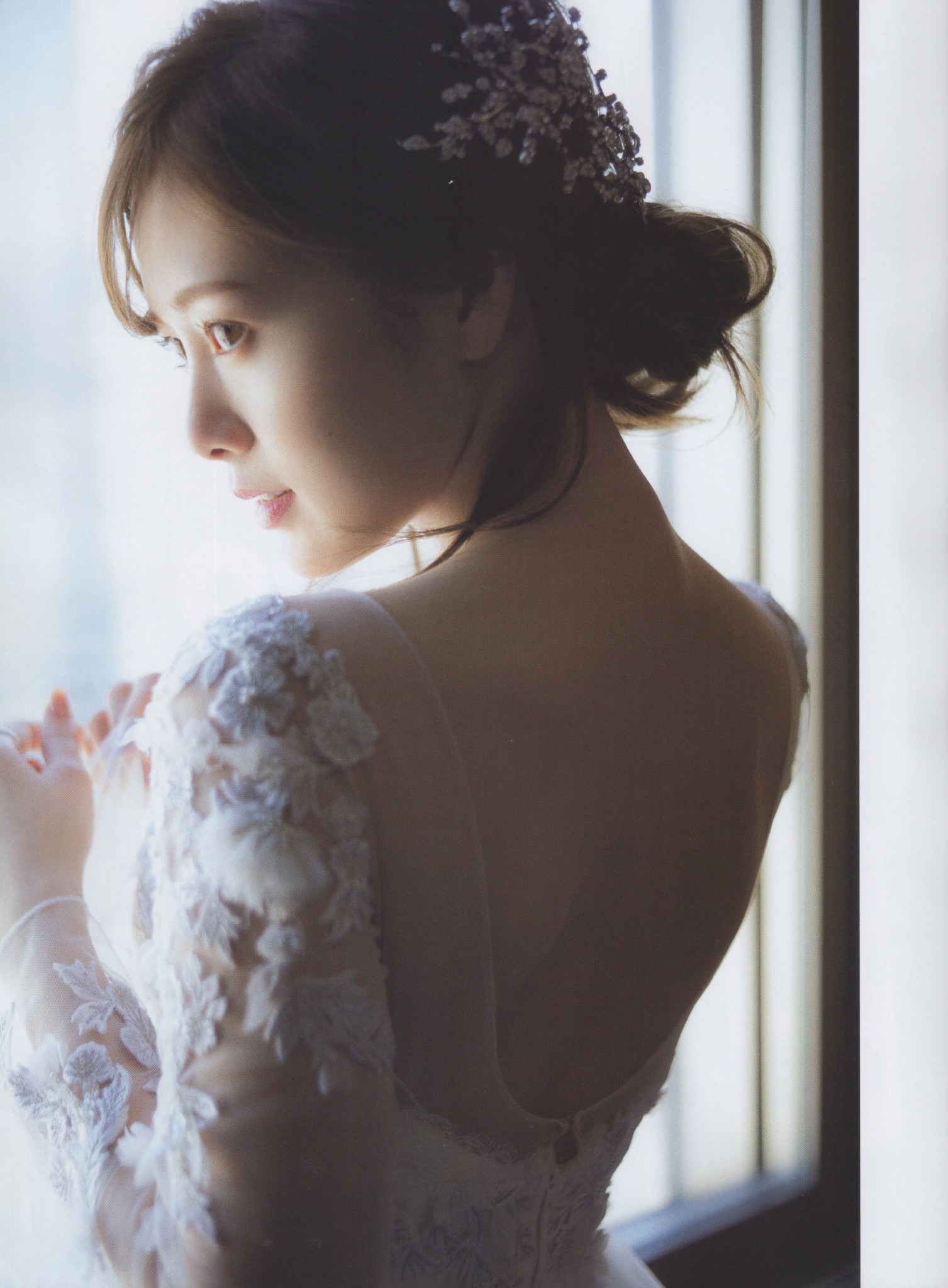 A memorial book of Mai Shiraishi, who graduates from Nogizaka46 in October 2020