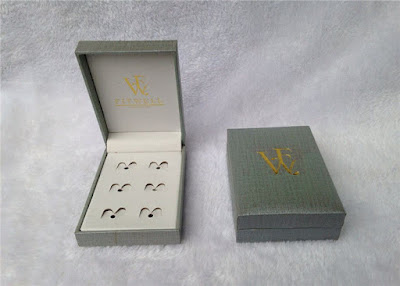 2018 New Beautiful Design Leather Cardboard Velvet Cufflink Gift Set Boxes For Packing With Embossed Company Logo   