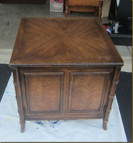 end table 004 end table 004