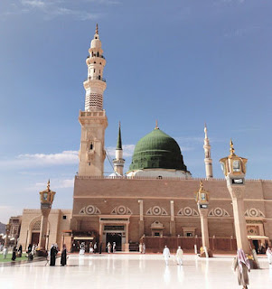 اقتديت بهذا النبي العظيم؟؟؟ madina.jpg