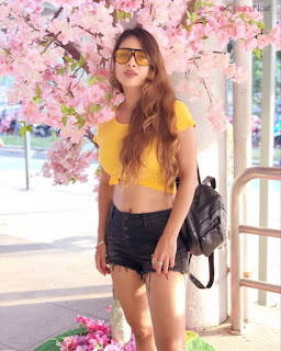 Neha Malik Spicy Indian Model in Yellow Tight T Shirt Stunning Beauty   .xyz Exclusive 009.jpg