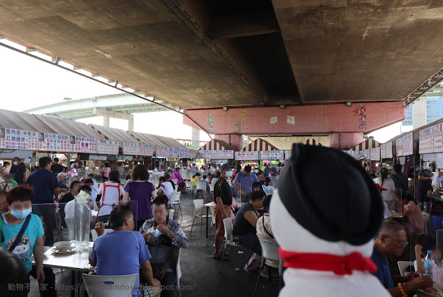 重新橋市集的用餐區