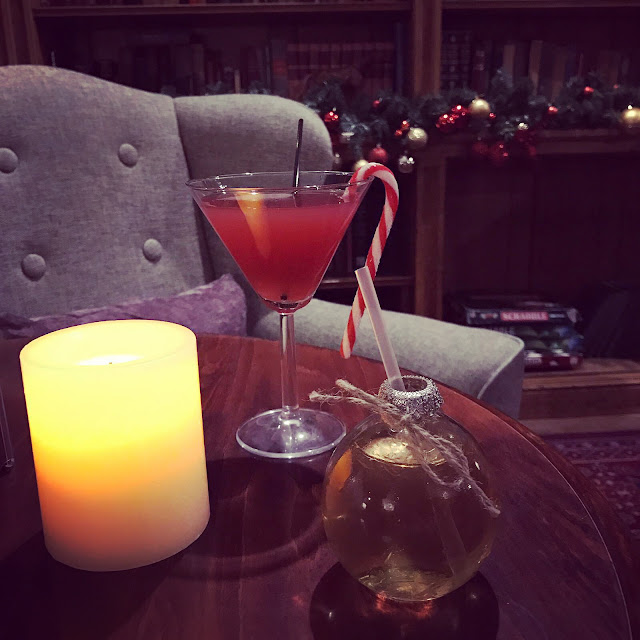 Christmas cocktails in The Library at Thoresby Hall, Nottinghamshire 