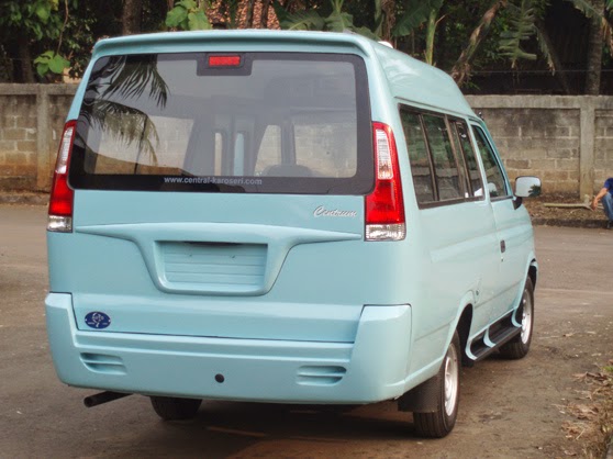 Dealer Resmi Isuzu Elf Giga Cikarang Bekasi Isuzu Elf 