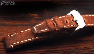 100% handcrafted strap, made of veg. tan. cow hide. 22/22 mm lugs/buckle. Also available in 24 and 20 mm width on order. 120/75 mm  - M size.