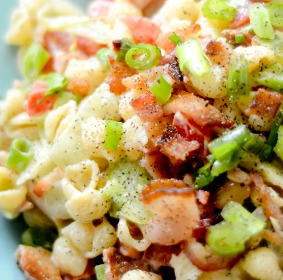 WEIGHT WATCHER’S BLT PASTA SALAD #diet #summer