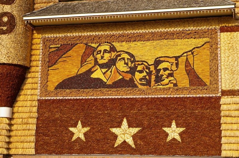 corn-palace-mitchell-4