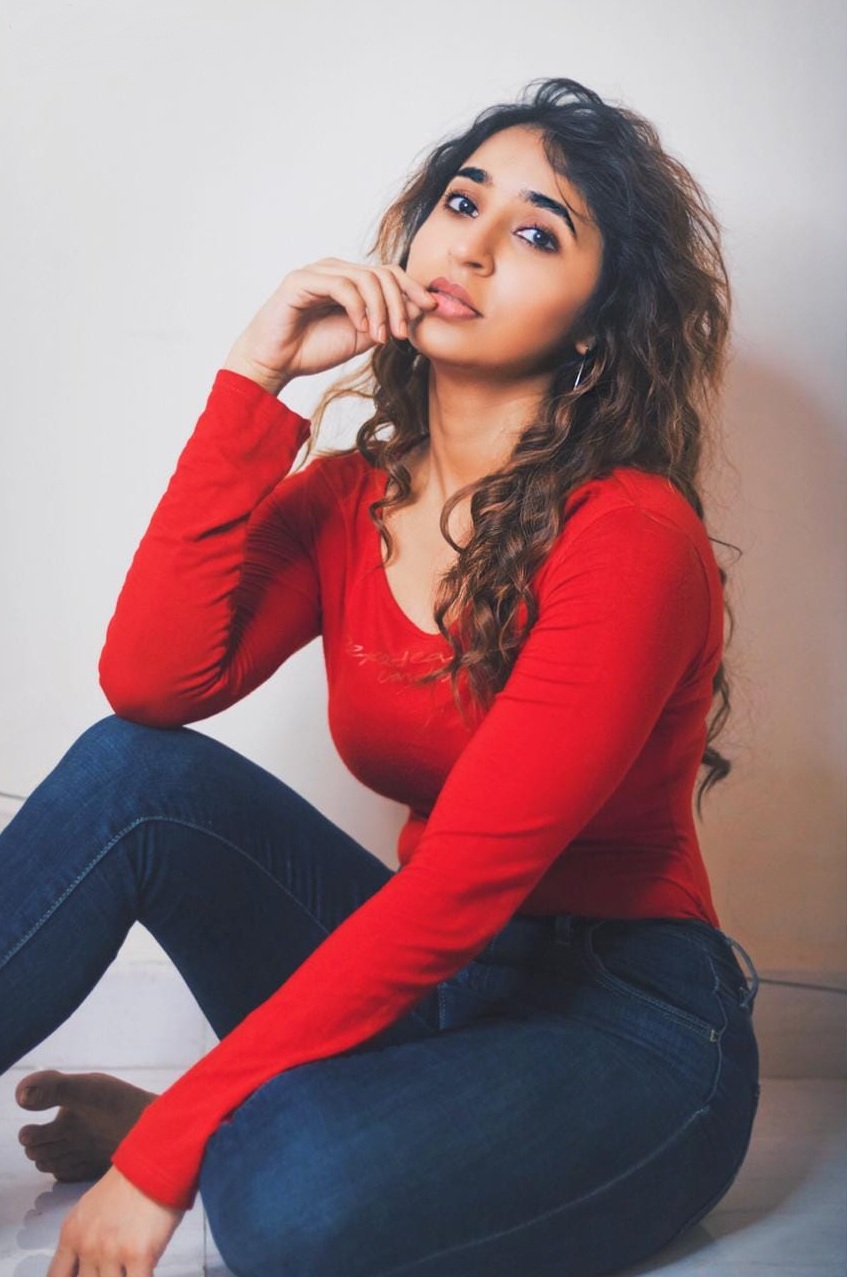 Actress Richa Agnihotri