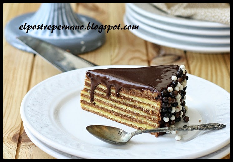 postre de chocolate y vainilla