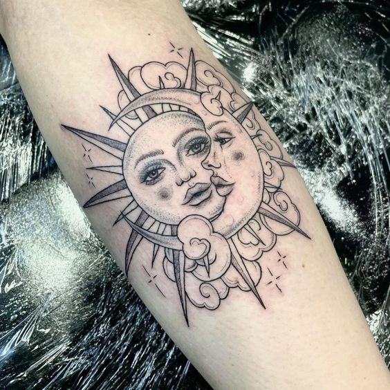 Tatuajes del Sol y la Luna