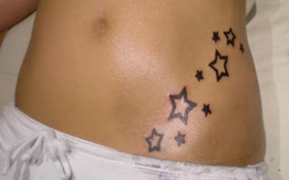 TATUAJES DE ESTRELLAS EN ABDOMEN