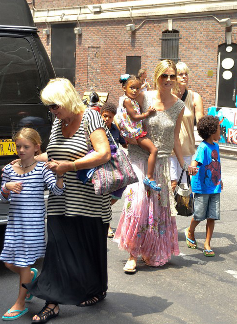 Heidi Klum Takes In A Broadway Show With The Kids » Gossip | Heidi Klum