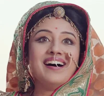  Paridhi Sharma Entry in Big Magic's 'Fakebook With Kavita' and 'Ji Sirji'