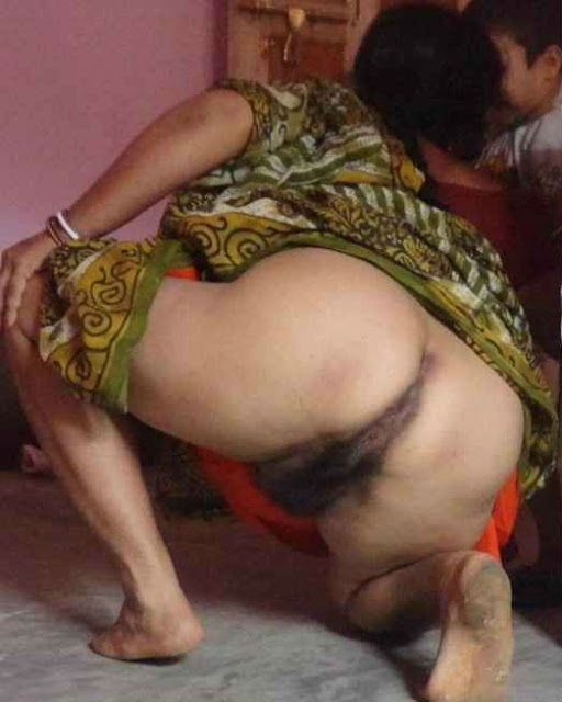 hot nude bhabhi,desi moti gaand,gaand chatai,aunty ki gori gaand,hot bhabhi gaand in saree