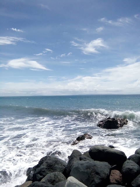 pantai dampar lumajang