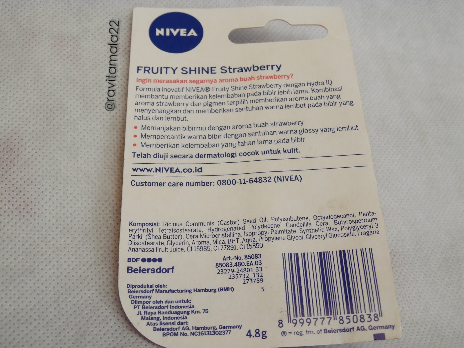 Nivea Fruit Shine Strawberry Lipbalm