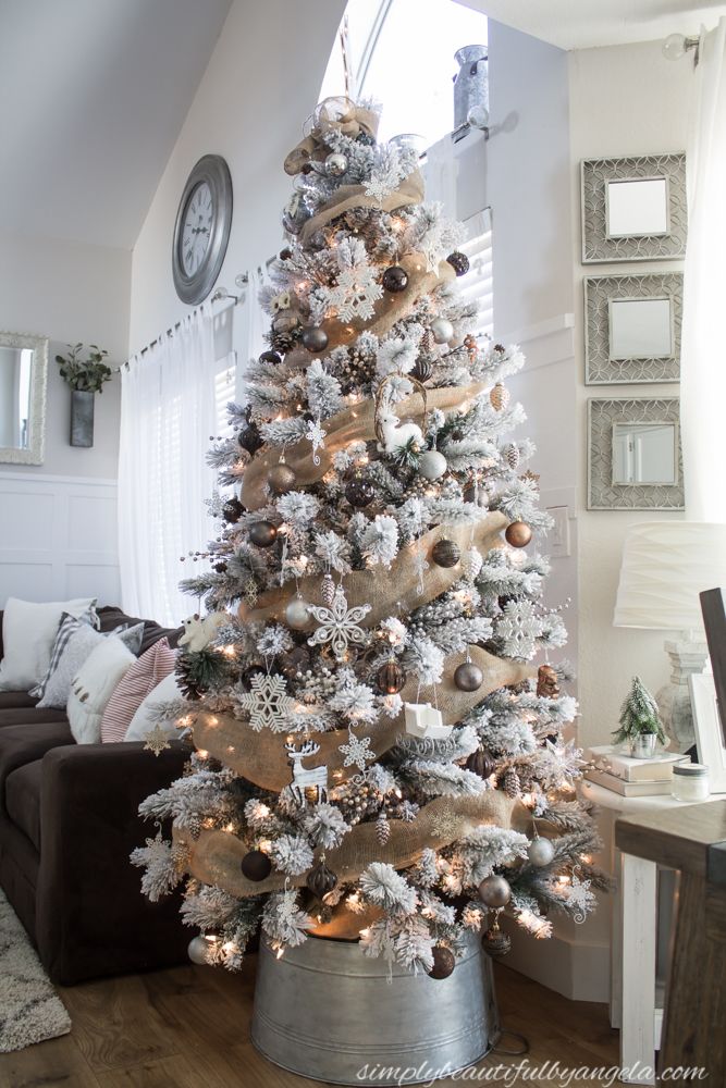 30 Ideas For The Most Impressive Christmas Trees In 2022