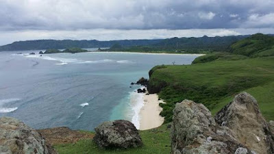 http://www.lomboksociety.web.id/2017/01/tour-pantai-selatan-lombok-diakhiri.html