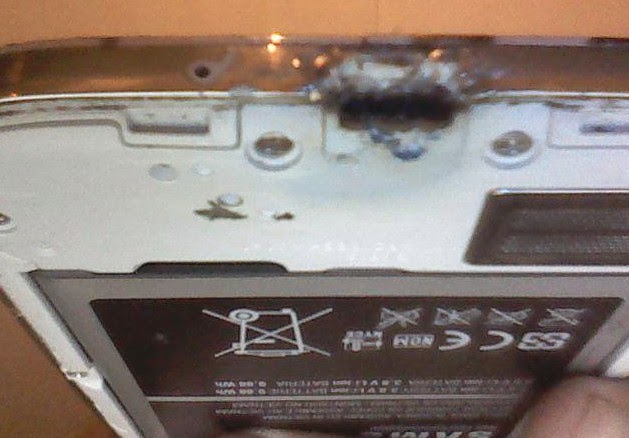 Samsung Galaxy S4 Fried, Samsung Galaxy S4 Almost Exploded