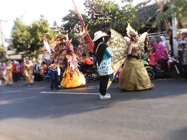 Foto Karnaval SMPN 1 Singgahan terbaru