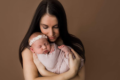 mom and baby photos 