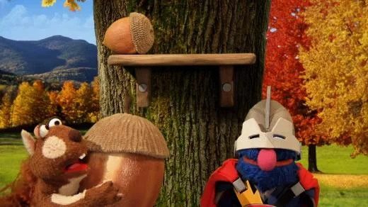 Sesame Street Episode 4318 goes on with Super Grover 2.0 part. There is a squirrel, the squirrel wants to display his giant acorn.